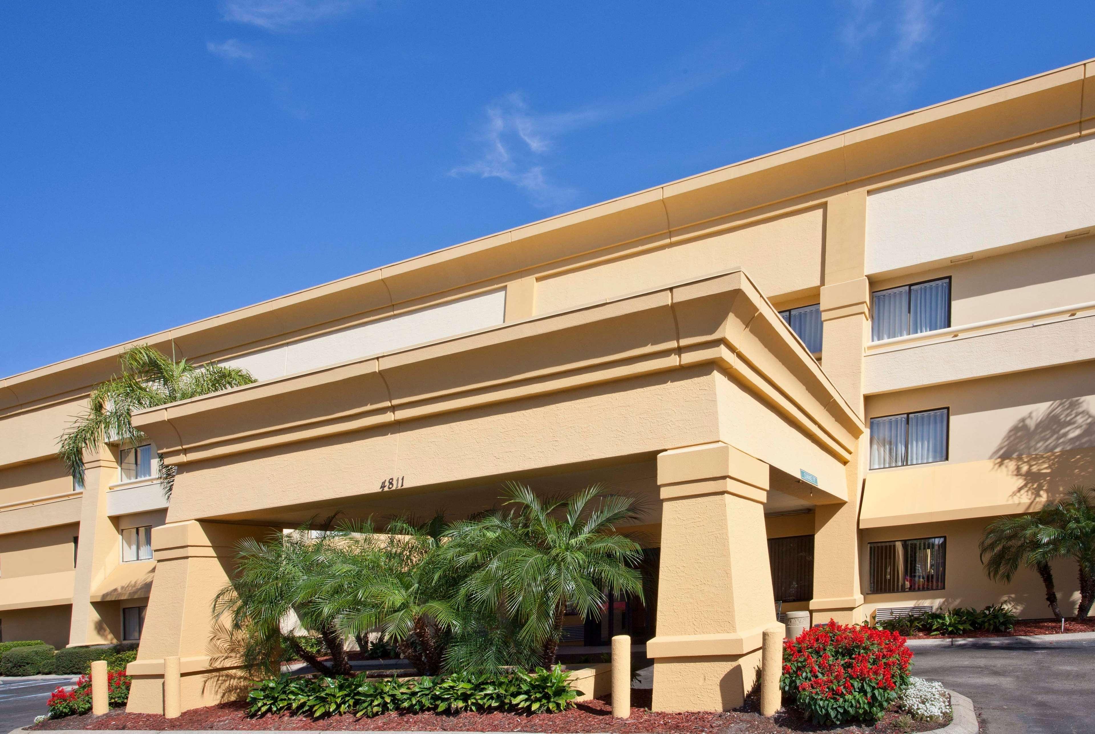 Hotel La Quinta By Wyndham Tampa Fairgrounds - Casino Mango Exteriér fotografie