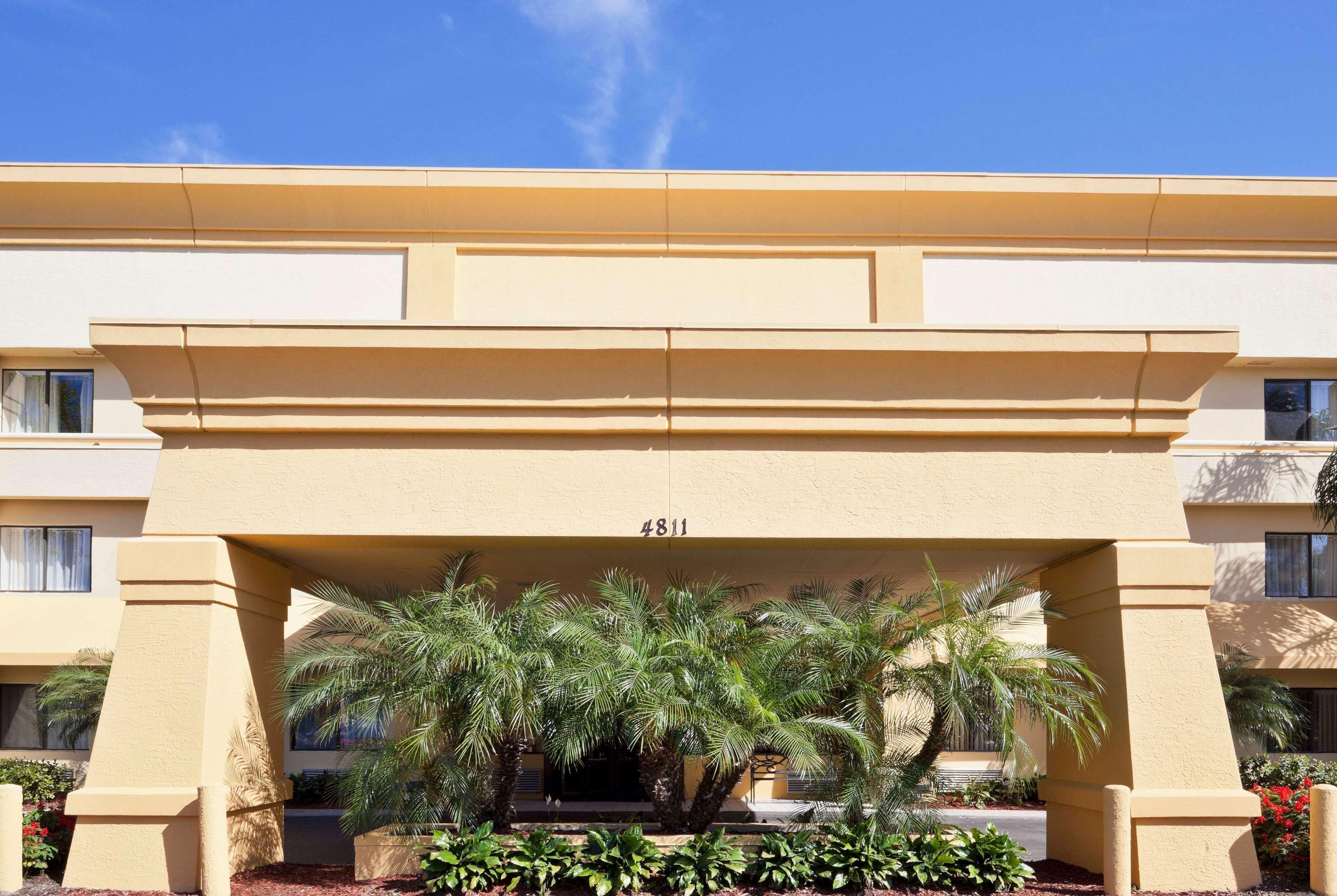 Hotel La Quinta By Wyndham Tampa Fairgrounds - Casino Mango Exteriér fotografie